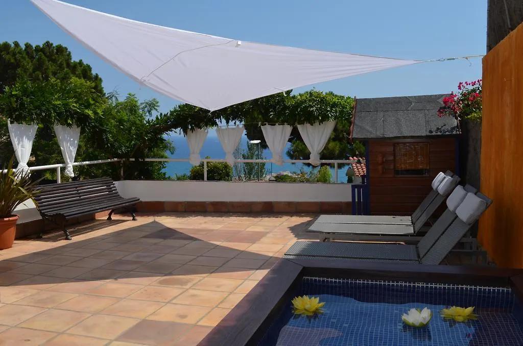 Villa Jordana One Step To The Beach Sant Pol De Mar